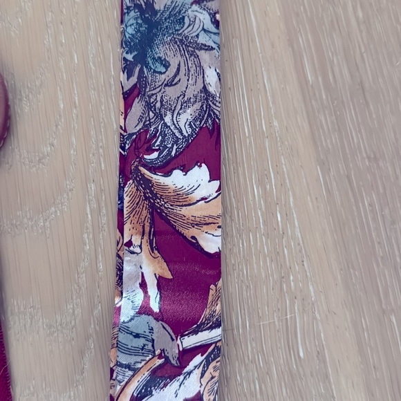 Pierre Cardin men’s OS Floral suspenders Maroon stretch gold like clips Leather - Picture 4 of 7